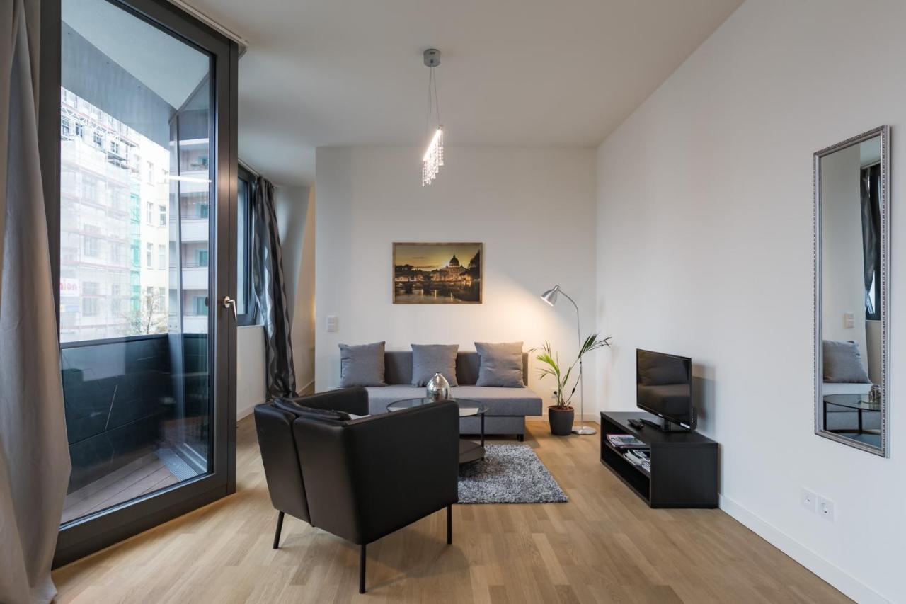 Modern Holiday In Sapphire By D. Libeskind * Berlino