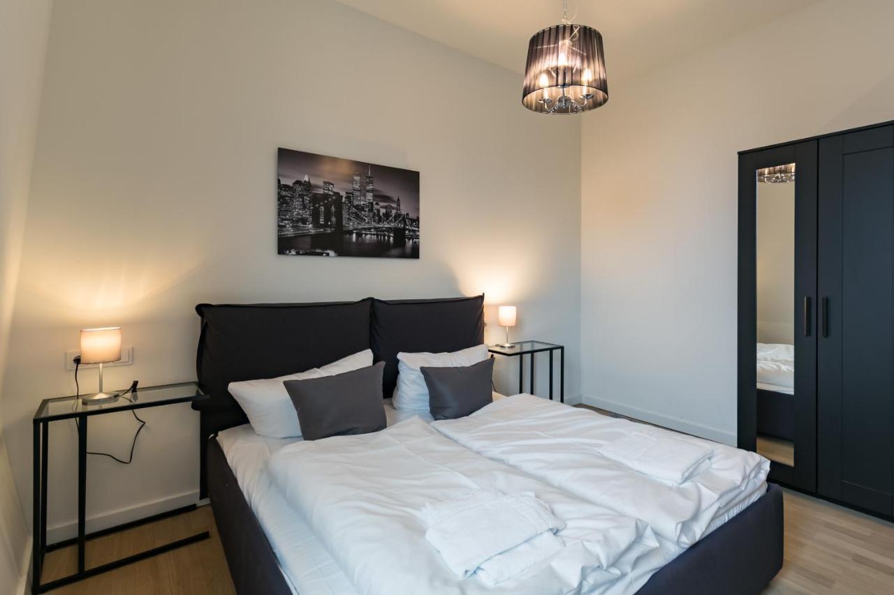 Modern Holiday In Sapphire By D. Libeskind Berlim